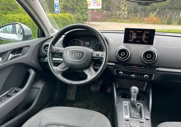 Audi A3 cena 49900 przebieg: 169555, rok produkcji 2015 z Ostrołęka małe 172